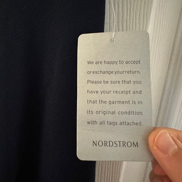 Gal Meets Glam Kendra Dress - Picture 3 of 4